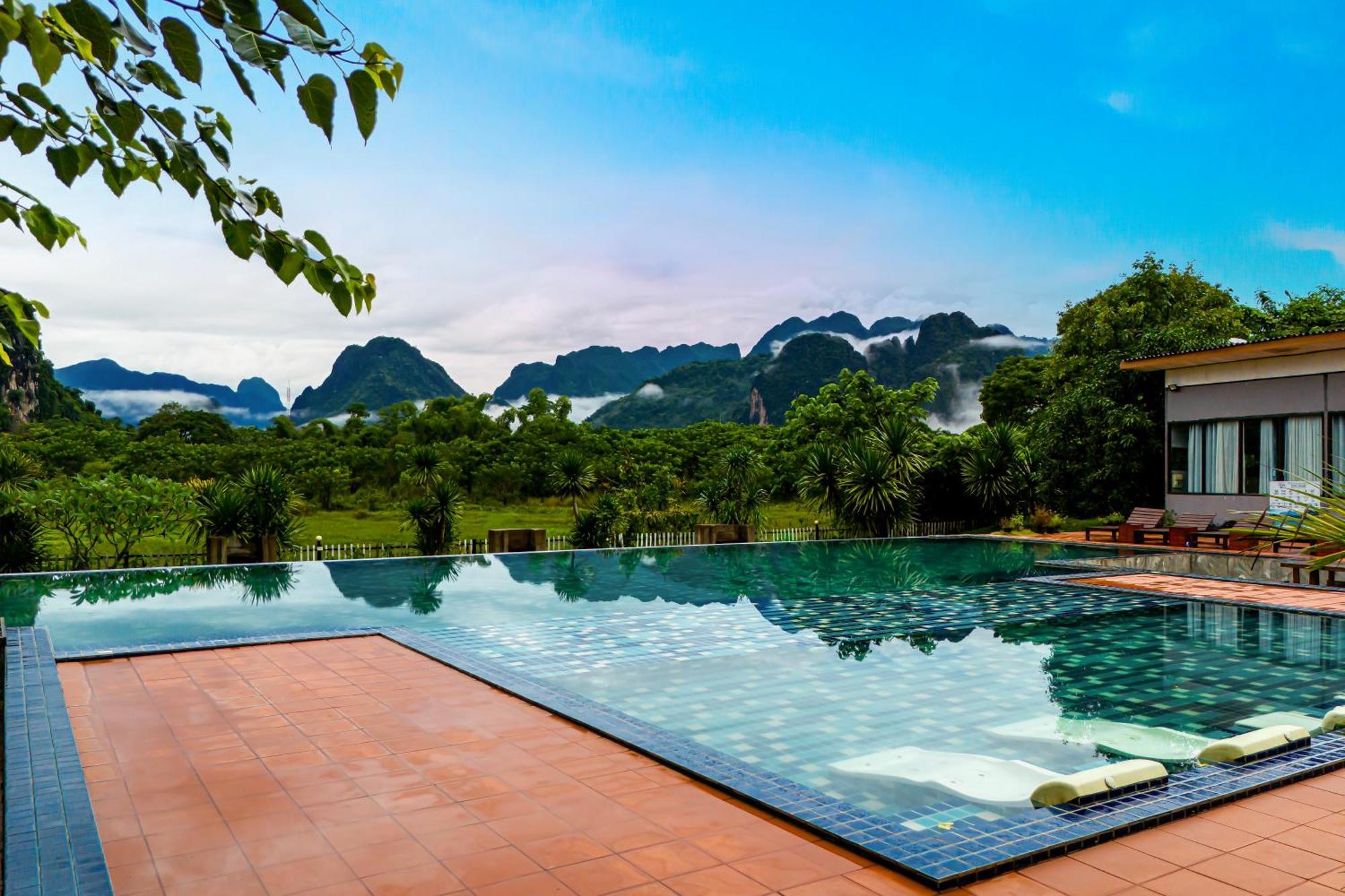 Lisha Garden Resort Hotel Vangviang Kültér fotó