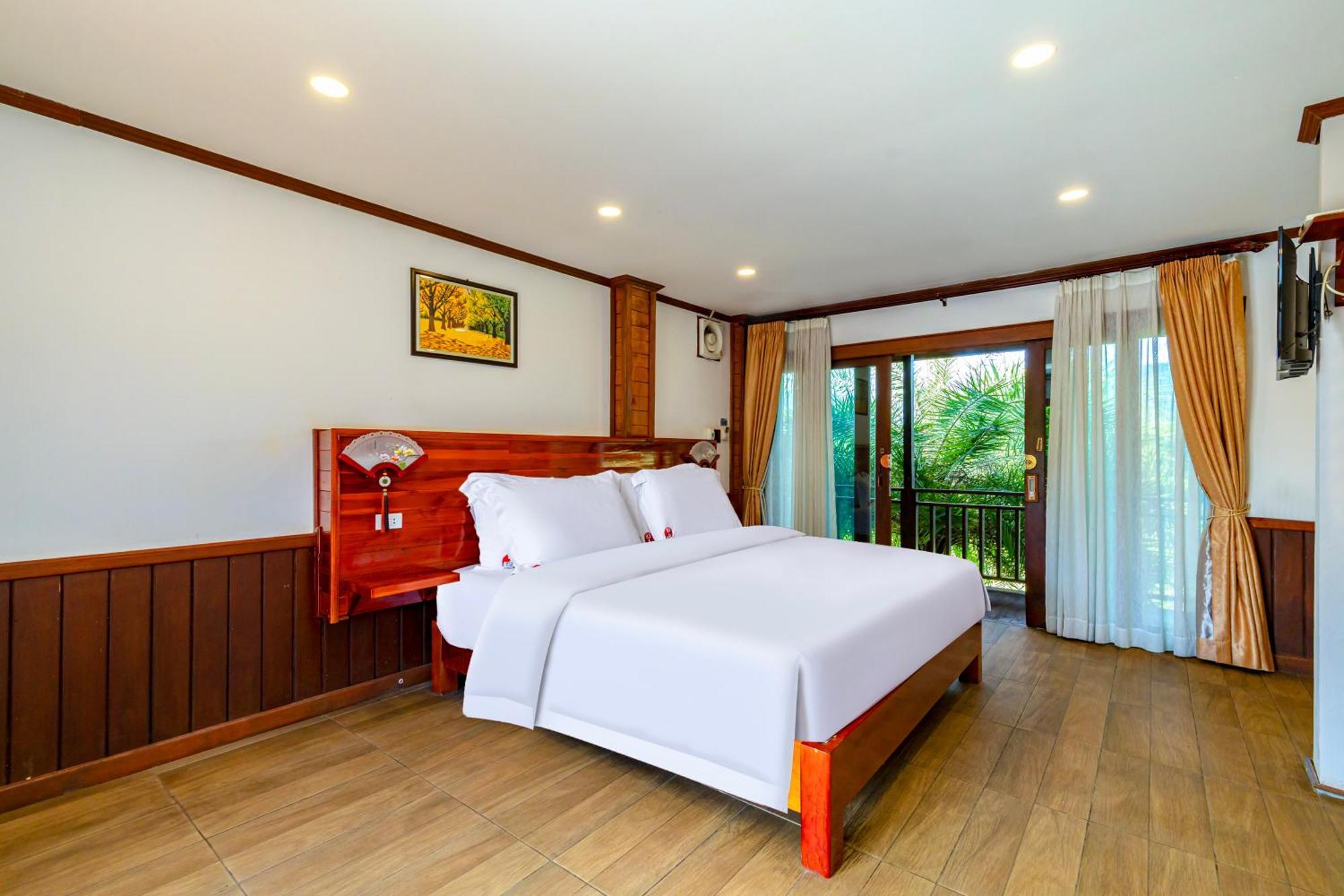 Lisha Garden Resort Hotel Vangviang Kültér fotó