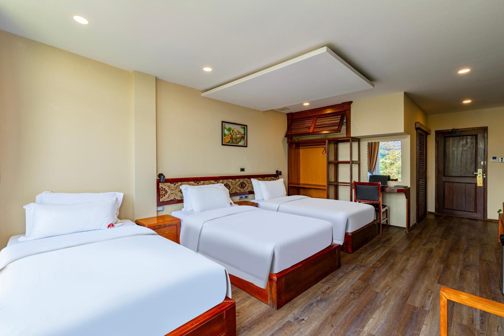 Lisha Garden Resort Hotel Vangviang Kültér fotó